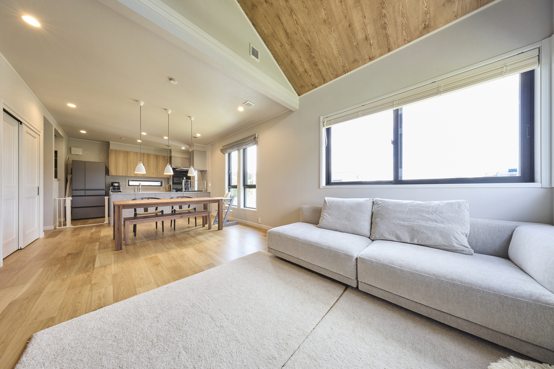 建築実例の家の内装の写真