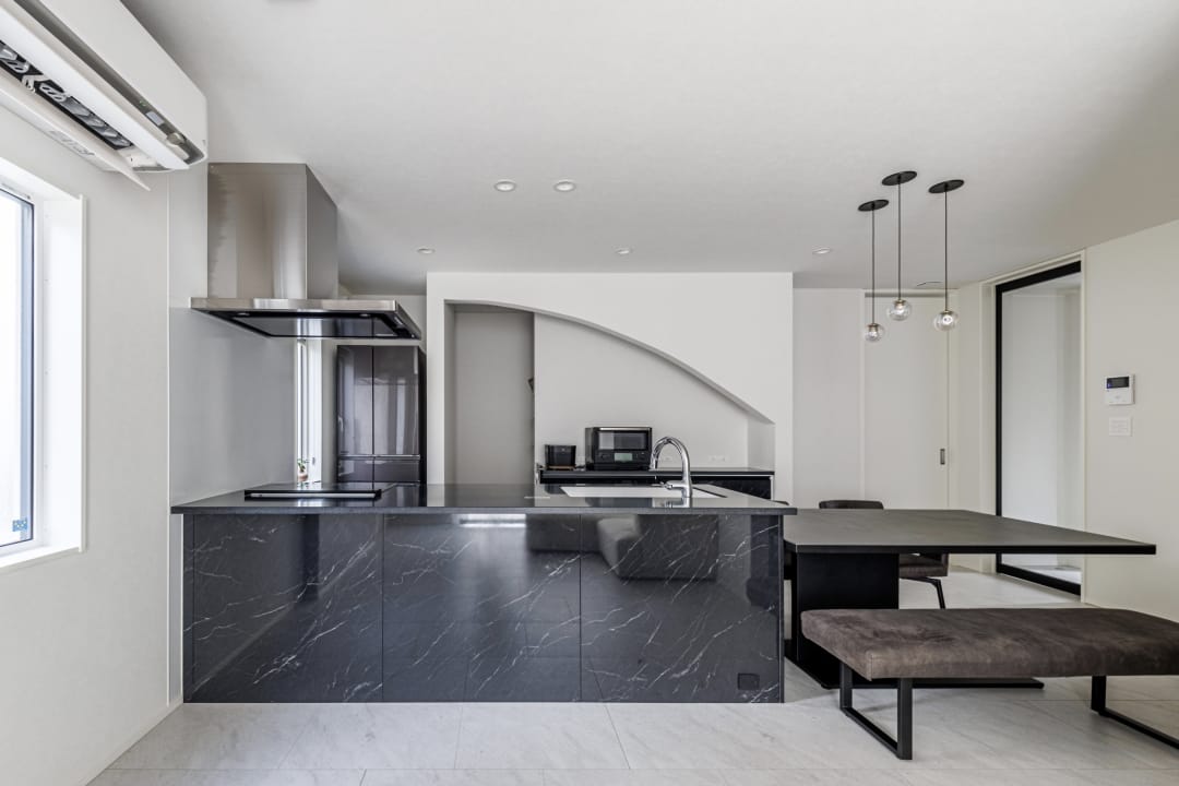 建築実例の家の内装の写真